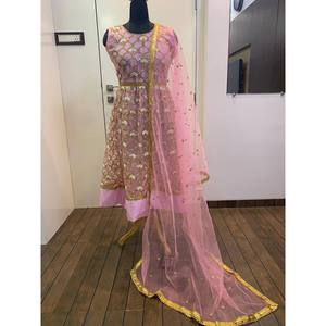 Hermoso Vestido Anarkali para Fiestas, Ropa India y Pakistaní con Lentejuelas y Bordado - Product Image 5