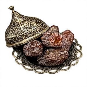 Nueva llegada: Plato de servir hecho a mano de metal para mesa de Ramadán, con almendras, anacardos, pasas, dátiles y frutos secos. - Product Image 3
