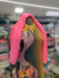 Tela Jacquard Tejida en Sarga Dirac Alemana Marrón con Estampado de Ondas Rosas y Flores |   Vestido de Lujo para Niñas para Bodas y Fiestas - Product Image 2