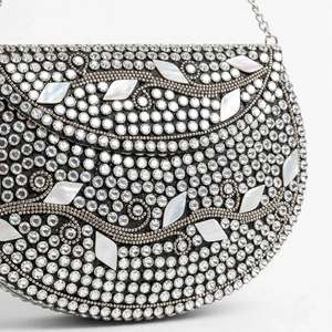 Pochette en mosaïque artisanale en cristal argenté et PVC, motif feuille de vigne en nacre, avec bandoulière simple, grande capacité, pour mariage - Product Image 5