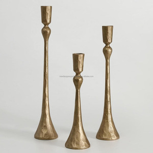 Portavasos Metálicos Resistentes Tipo Tulipán • Suministros de Comedor para Hoteles Boutique Contemporáneos - Product Image 3