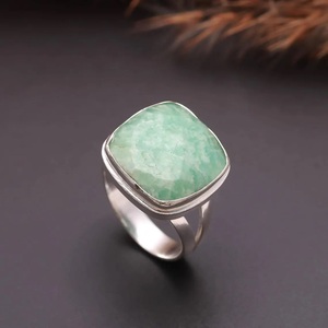 Anillo de Amazonita Natural con Corte Cuadrado, Anillo de Plata de Ley 925, Joyería Artesanal con Piedras Preciosas, Anillo Boho Unisex - Product Image 1