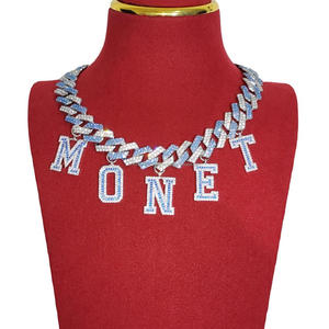 Colgante de letra personalizado con diamante de moissanita y cadena cubana bicolor con incrustaciones de circonitas, estilo hip hop para hombre - Product Image 1