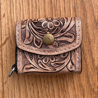 Étuis à Air Pod en cuir gravé Étuis pour écouteurs de voyage personnalisés élégants Étui de protection à Air Pod en cuir de vachette véritable usiné