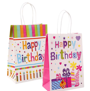 Bolsa de Papel de Moda de Alta Gama, Compatible con Marcas de Lujo, Superficie con Estampado en Dorado, Bolsa de Regalo para Joyería de Alta Gama - Product Image 1