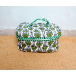 Set de 3 piezas de neceser de algodón acolchado estampado, kit de viaje de algodón indio hecho a mano con estampado de bloques, estuche de esponja para cosméticos - Product Image 2