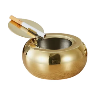 Nouveauté : Cendrier en métal brillant poli avec finition antique, idéal pour la maison et la voiture, fabriqué en Inde - Product Image 1