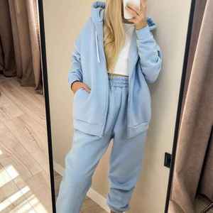 M&F Women's Plus Size Solid Color Long Sleeve Zipper <b>Tracksuit</b> 2 Piece for Winter - Product Image 5