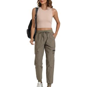 Pantalon cargo sur mesure, coupe ajustée, matière extensible en coton doux pour le confort et le style, parfait pour le travail, les voyages ou la salle de sport - Product Image 2