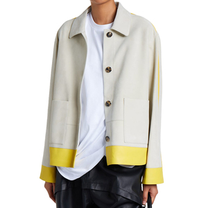 Veste en cuir suédé beige sur mesure pour femme, en cuir véritable, coupe ample, épaules tombantes, boutonnée sur le devant, avec empiècements en cuir contrastant, modèle KC - Product Image 3
