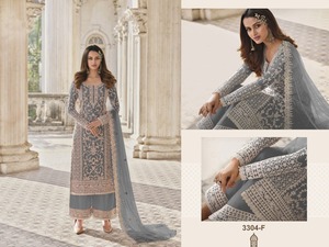 Salwar Kameez con Red de Mariposas Bordada y Adornada, Estilo Moderno para Bodas y Diwali - Product Image 3