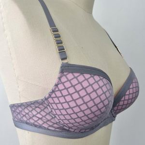 Nuevo conjunto de sujetador con aros ultrafino de tres piezas sin costuras, estilo francés, copa completa de encaje, para mujer joven, de gran venta. - Product Image 5