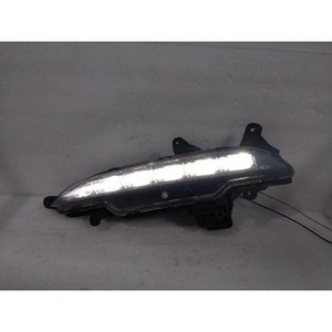Feu antibrouillard gauche d'occasion 92201B1 - Product Image 2