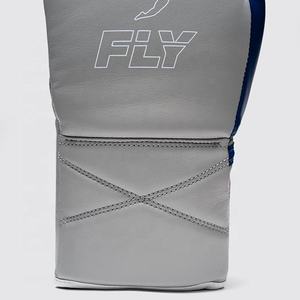 Dernier modèle de gants de boxe Fly personnalisés de couleur grise, 100% cuir véritable, gants de boxe Fly confortables, gants d'entraînement de kickboxing Fly - Product Image 5
