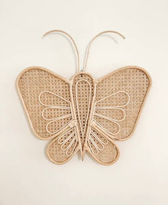 Le plus beau design - papillons tissés en rotin naturel, décoration murale pour les chambres d'enfants. - Product Image 1