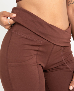Leggings de Yoga de Cintura Alta para Mujer, con Bolsillos, Corte Acampanado, Elásticos en Cuatro Direcciones, Sin Costuras, Largos, Mezcla de Algodón y Spandex - Product Image 5