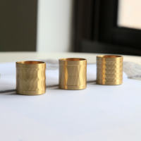 Support à bougie en laiton massif, exquis, concis et luxueux, fait main, écologique, durable, résistant à la chaleur, décoration parfumée pour la maison, pour les mariages