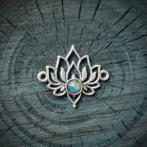 Connecteurs Breloques en Pierre de Lune Bleue Naturelle de Qualité Supérieure, Plaqué Or Laiton, Forme Fleur, pour la Confection de Bijoux de Mariage et de Fête pour Femmes - Product Image 5