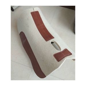 Tapis de selle tout usage en feutre non tissé avec bordure marron et rembourrage en polyester pour l'équitation - Product Image 3