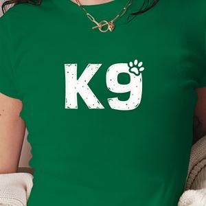 เสื้อยืดแฟชั่นสำหรับผู้หญิง K9แฟชั่นพิมพ์ลายอุ้งเท้าสั้น - Product Image 1