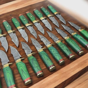 Lot de couteaux de chasse Damas mixtes avec étui – Livraison immédiate, stock disponible, vente en gros uniquement, option de sélection et d'assemblage de couteaux - Product Image 5