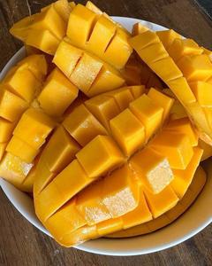 Mango Fresco Premium Más Vendido, Mango Amarillo a Bajo Precio, Fruta de Mango Fresca de Pakistán - Product Image 2