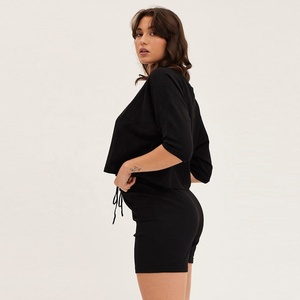 Conjunto de 2 piezas informal de verano para mujer, jersey de manga corta con patrón de cuadros sólidos, Top de punto, pantalones cortos de cintura alta, estilo cómodo - Product Image 3