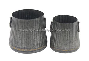 Macetas galvanizadas de Metal, diseño acanalado con asas - Product Image 2