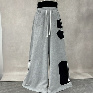 ผู้ผลิตเสื้อผ้าตามสั่ง กางเกงขายาวเอวสองชั้นทรงหลวมหนานุ่ม พิมพ์ลายสกรีน กางเกงวอร์มขาบานผู้ชาย - Product Image 2