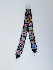 Sangle de sac faite à la main en carrés Granny Square perlés, sangle en cristal acrylique - Product Image 2