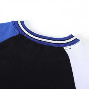 เสื้อสเวตเชิ้ตคอกลม Zeta Phi Beta สีดำ ปักลายเชนิลล์ สำหรับชมรมนักศึกษากรีก  แบบยูนิเซ็กซ์ พรีเมียม - Product Image 4