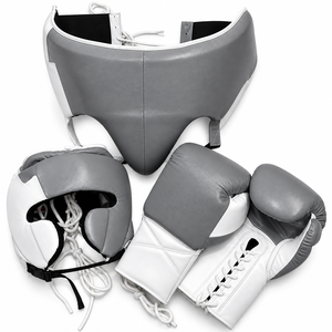 Kit de Boxeo y Sparring de Cuero Vacuno Genuino, Modelo Reciente Personalizado, Color Gris Blanco, Precio al por Mayor, Incluye Guantes, Protector de Cabeza y Protector Inguinal - Product Image 1