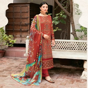 Venta al por mayor de 3 piezas de diseñador pesado Maxi Lawn Suits Original de marca pakistaní e india Lehnga Choli por Ramsha - Product Image 4