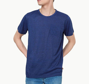 เสื้อยืดโพลีเอสเตอร์สั่งทำพิเศษ พิมพ์โลโก้ OEM ODM สีพื้นเรียบ คอกลม แขนครึ่งตัว แฟชั่นสำหรับผู้ชาย - Product Image 2