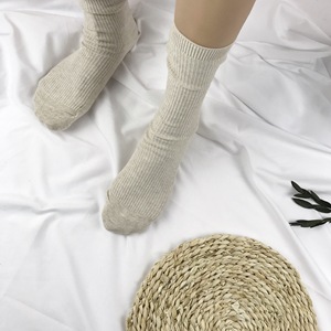 Calcetines de Algodón para Mujer, Color Sólido, Transpirables, para Uso Diario, Tejidos, Estilo Regular, Temporada de Otoño - Product Image 6