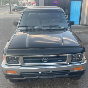 Camioneta Pickup Modelo Antiguo 1992 Deluxe XtraCab 4x4, ¡Más Vendida!, Lista para Enviar Hoy - Product Image 1