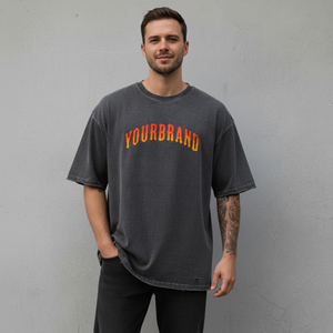 เสื้อยืดผู้ชายทรงโอเวอร์ไซส์สไตล์วินเทจ ปี 2026 แฟชั่นใหม่ ล้างสีแบบแอซิดวอช รับสกรีนโลโก้ สตรีทแวร์สุดหรู ผ้าคอตตอน 100% หนัก 180 กรัม - Product Image 1