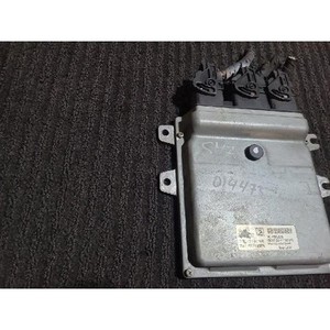 Unidad de Control del Motor SM7 L47 2011-2019 Usada ORIGINAL 237101971R - Product Image 2