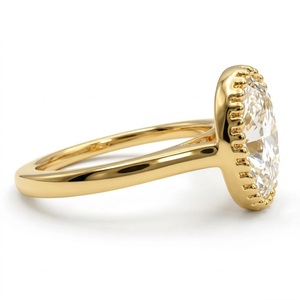 Anillo de Compromiso y Boda con Diamante Ovalado de 5 Quilates Cultivado en Laboratorio, Certificado por IGI, Oro Amarillo de 14K, Minimalista, Vintage, con Bisel Milgrain, Solitario - Product Image 3