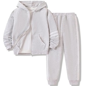Survêtements personnalisés à rayures latérales très tendance pour enfants, avec sweat à capuche et fermeture éclair, pour l'automne, style sportif - Product Image 6
