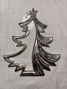 Silver Metal <b>Heart</b> Ornament Molded Metallic Finish Classic Christmas <b>Decoration</b> Indoor Use - Product Image 1