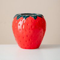 Vase en céramique en forme de fraise pour fleurs, décoration créative pour la maison, centre de table en forme de fruit, ornement artistique artisanal