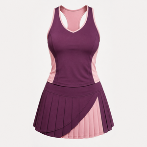 Uniforme de tenis para mujer que ofrece tela ligera, cómoda y elástica, y fácil movimiento para entrenamiento, competición y actividades en la cancha. - Product Image 1
