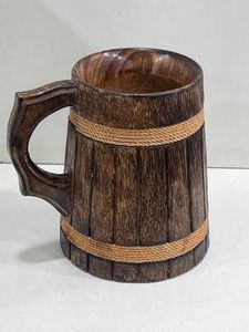 Tasses en bois style baril vintage avec bandes et poignée métalliques, accessoires de bar classiques, vaisselle réutilisable - Product Image 2