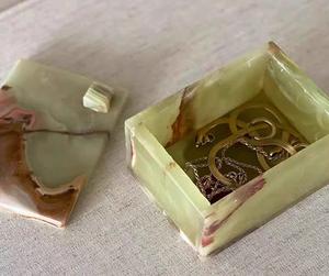 กล่องใส่เครื่องประดับหินออนิกซ์สีเขียวสุดหรู ทำด้วยมือจากหินออนิกซ์ธรรมชาติ กล่องเก็บของตกแต่ง ของขวัญขายส่ง - Product Image 4