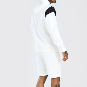 ชุดเสื้อฮู้ดแขนยาวและกางเกงขาสั้นผ้าฟลีซสำหรับผู้ชายสำหรับฤดูหนาว พร้อมกระเป๋าแบบจิงโจ้ - Product Image 2