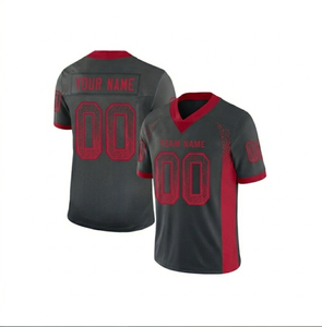 เสื้อฟุตบอลโพลีเอสเตอร์ 100% สำหรับขายส่ง รับสกรีนโลโก้ เสื้อฟุตบอลผู้ชาย ชุดฟุตบอล คอวี ทันสมัย - Product Image 1