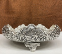Bougie en métal plaqué argent fabriqué à la main bol flottant pour la décoration de la maison urli pour la décoration bougeoir pour la décoration de diwali