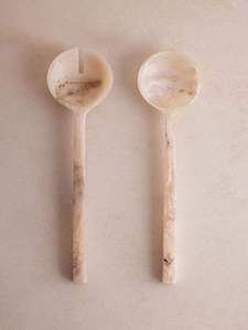 Elegante Cuchara de Resina Brillante para Uso Diario, Vajilla Ligera para Cocina con Artesanía Artística y Toque de Diseño en Resina - Product Image 5