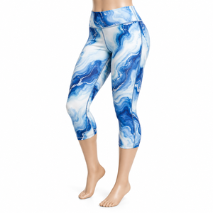 Matériaux de haute qualité pour une performance optimale, mouvement flexible, propriétés de contrôle de l'humidité, respirant, legging capri pour femmes, fabriqué avec des composants OEM - Product Image 1